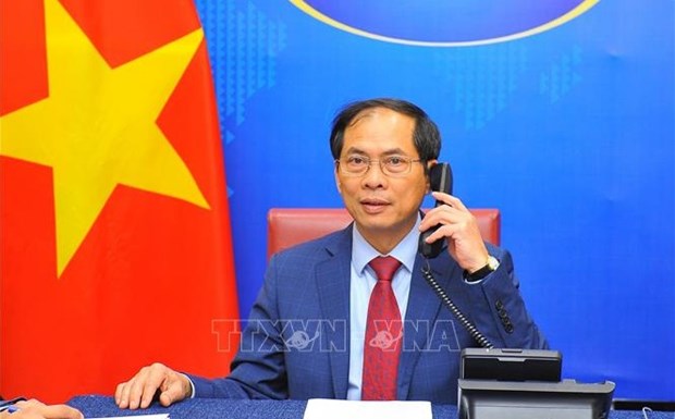 继续加强越古特殊友好关系